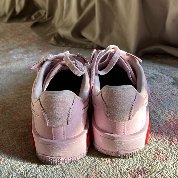 • Pink Nike Air Force One Fontanka Size: 8 • - Picture 3 of 7